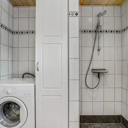 3 Bedroom Lovely In *