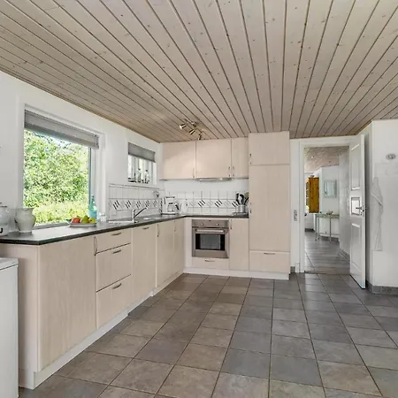 3 Bedroom Lovely In Vakantiehuis